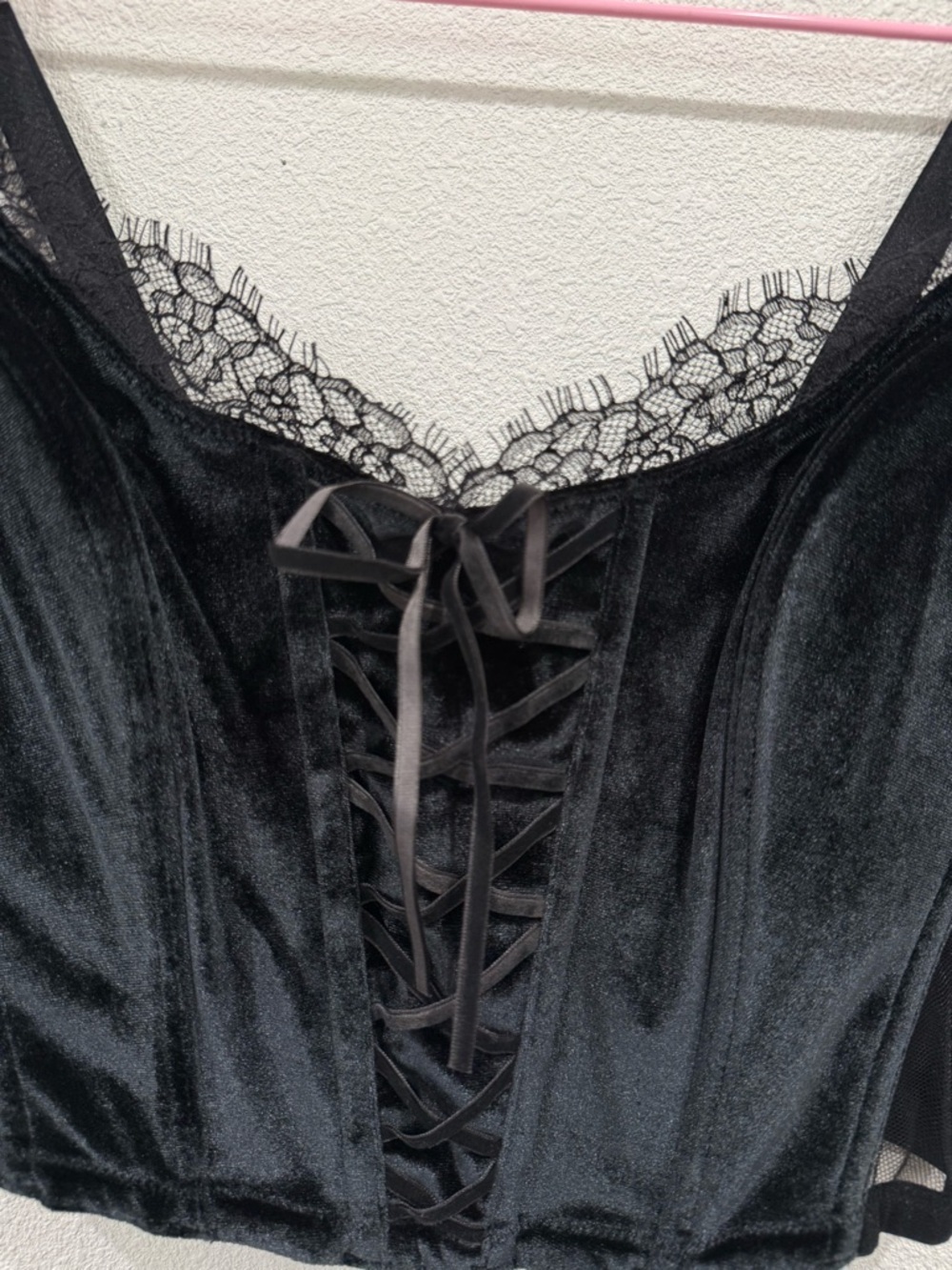 VS Black Velvet Lace Corset Bustier Top Size Large Y2K Dark Coquette Romantic - Picture 4 of 6